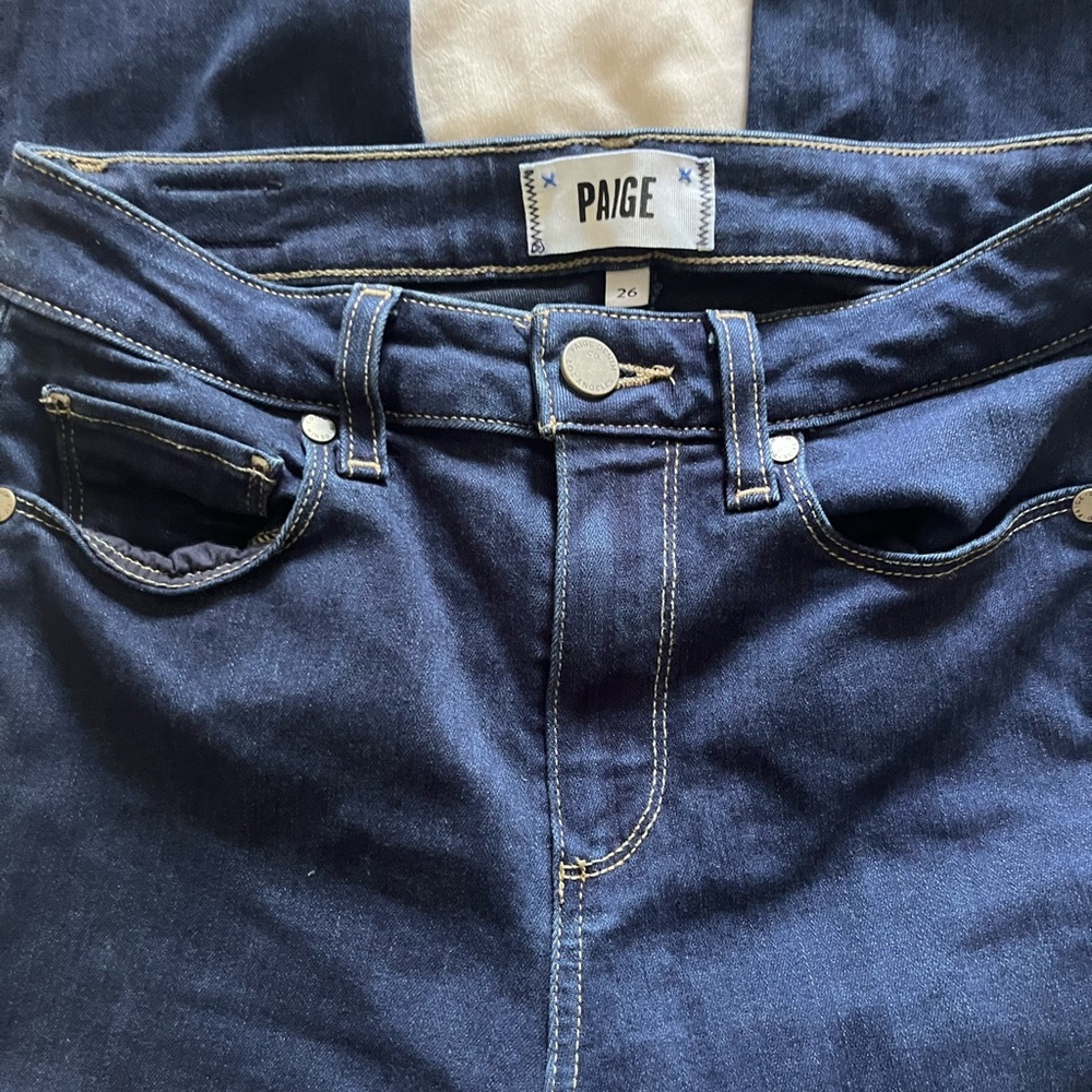 Paige Woman’s Blue Jeans